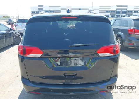 2019 Chrysler Pacifica Touring Plus из США, поврежденный, VIN 2C4RC1FG5KR567581